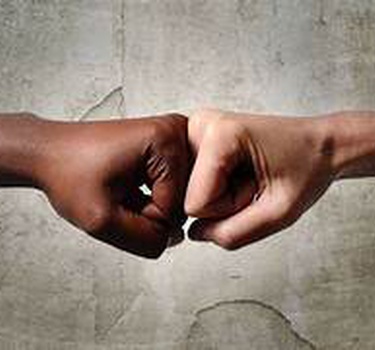 Combate ao Racismo
